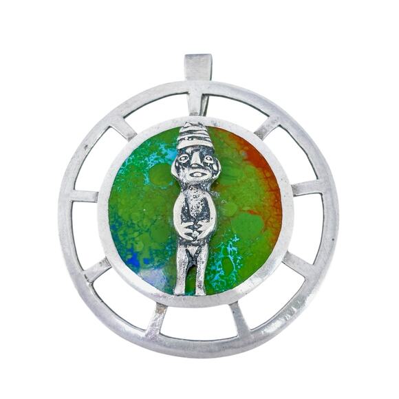 Vintage Peru Laffi Green Slag Glass Figure Pendant - Picture 2 of 7